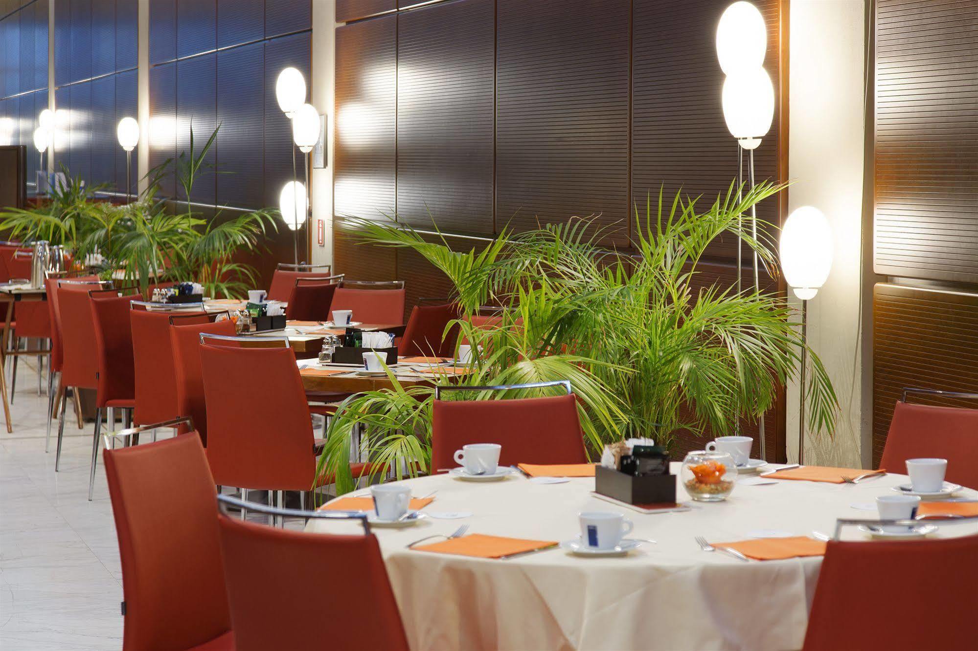 Doubletree By Hilton Lingotto 4*