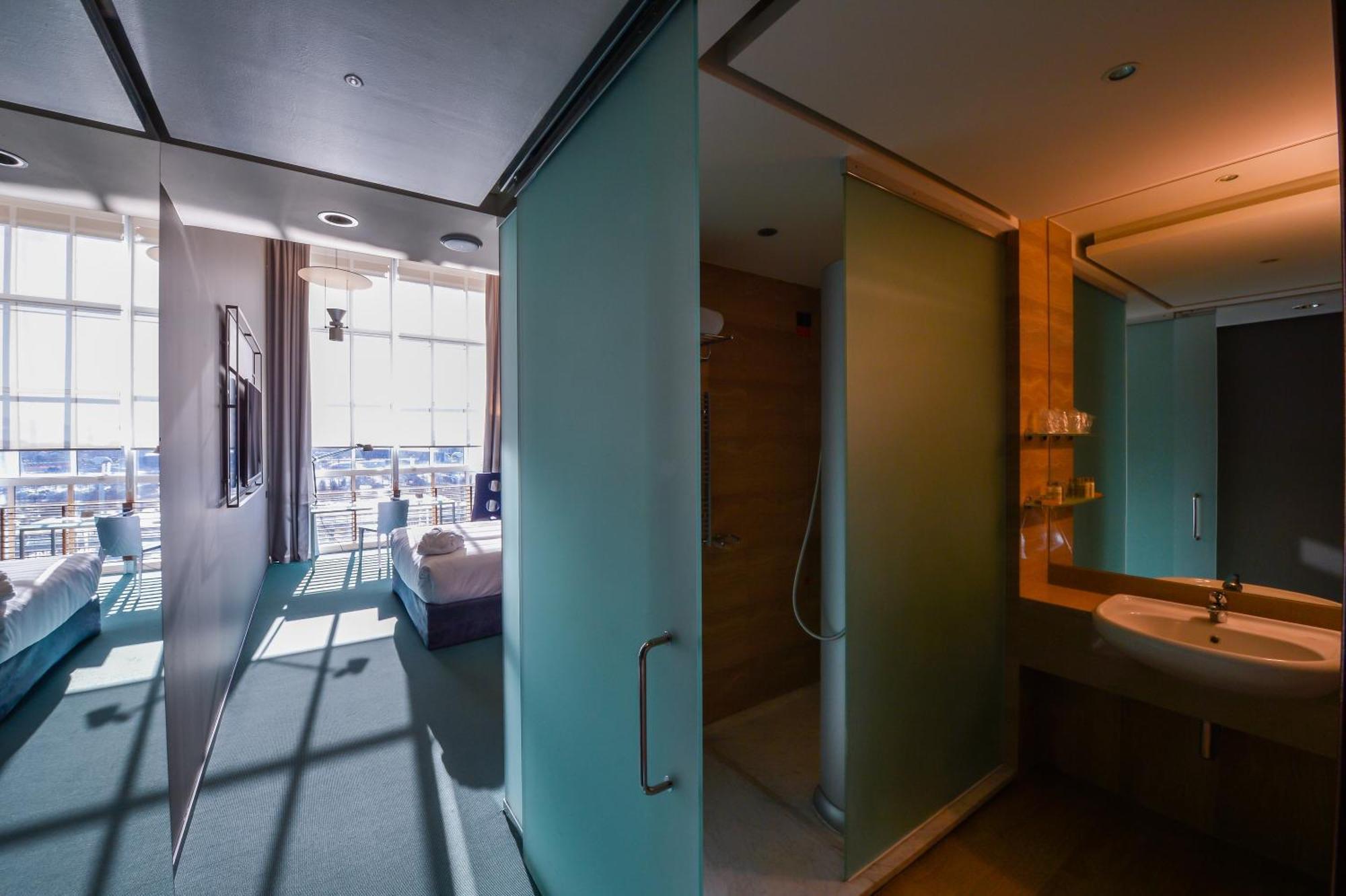 Hotel Doubletree By Hilton Lingotto 4*