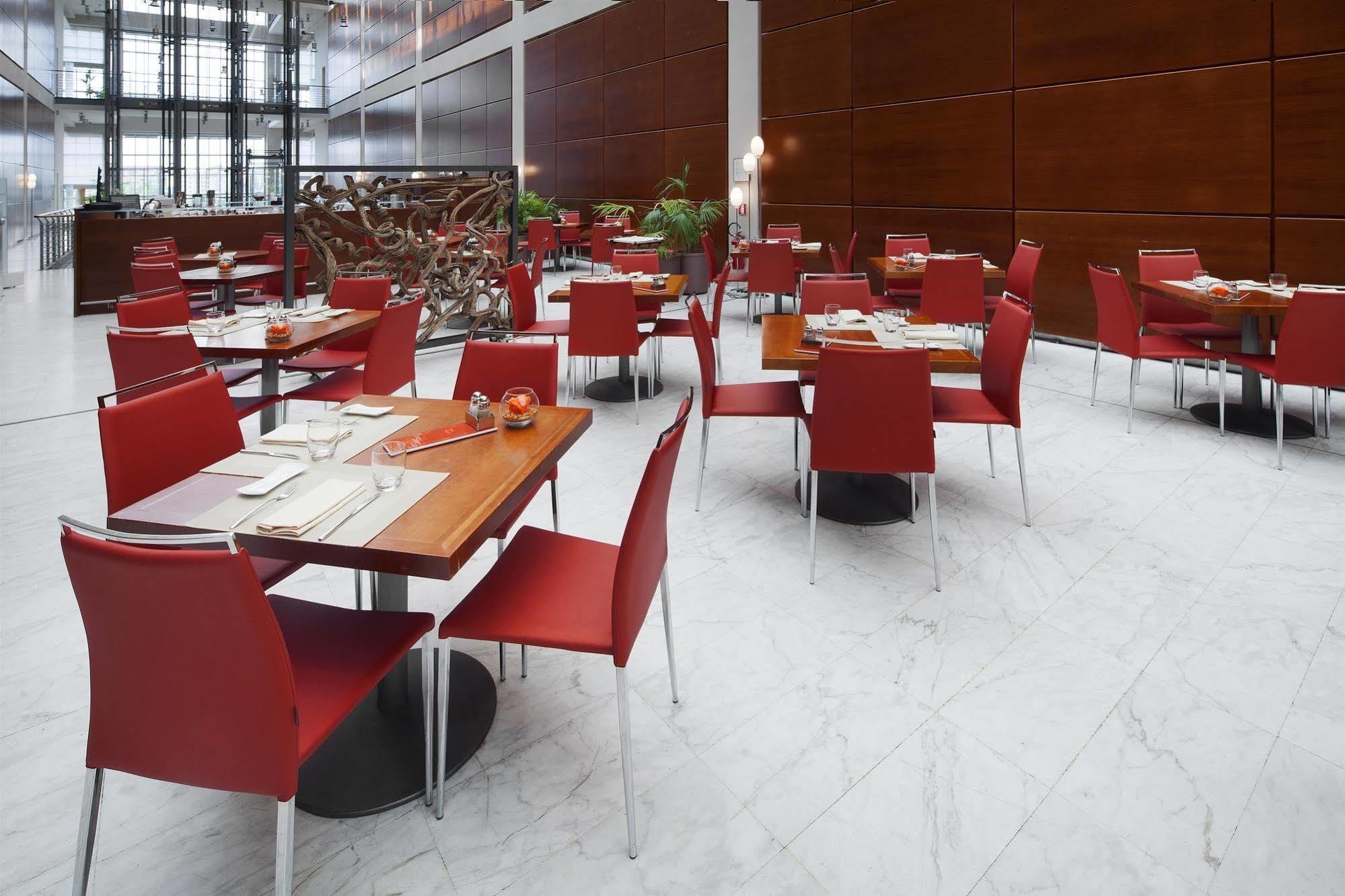 Doubletree By Hilton Lingotto Hotel 4*